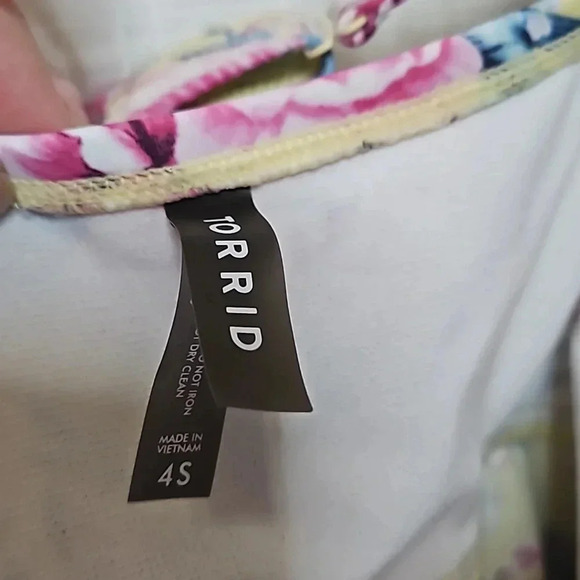 TORRID BATHING SUIT TOP - Picture 3 of 5